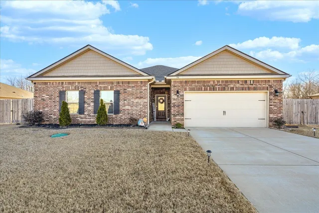 $2,300 | 56 Crown Way, Atoka, TN 38004