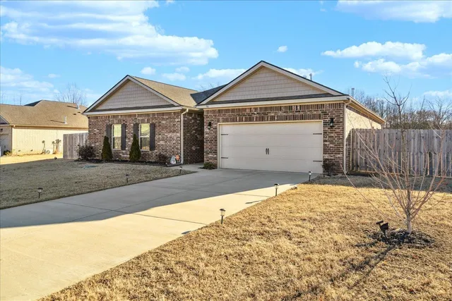 $2,300 | 56 Crown Way, Atoka, TN 38004