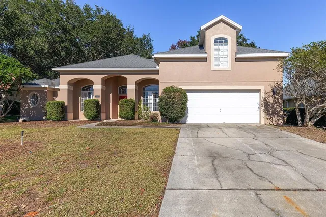 $379,900 | 17419 Tailfeather Court, Clermont, FL 34711