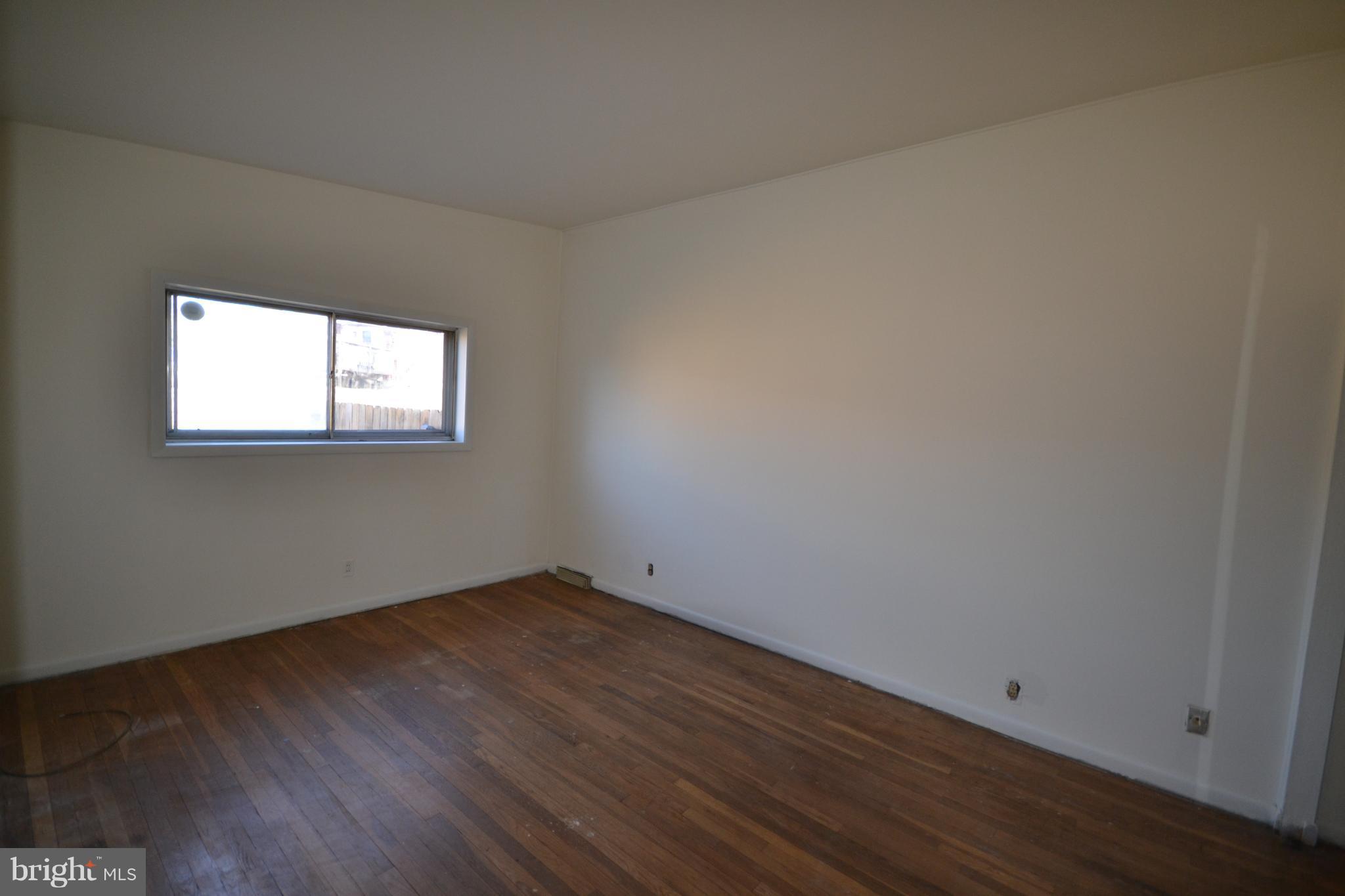 2436 Forest Green Road Baltimore, MD 21209 - Photo 8 of 14 Bedroom
