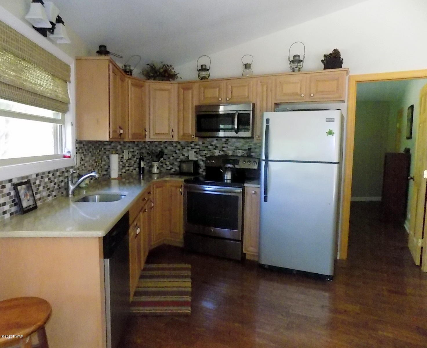 124 Timber Ridge Drive Newfoundland, PA 18445 - Photo 13 of 53 Stainless Steel Appliances