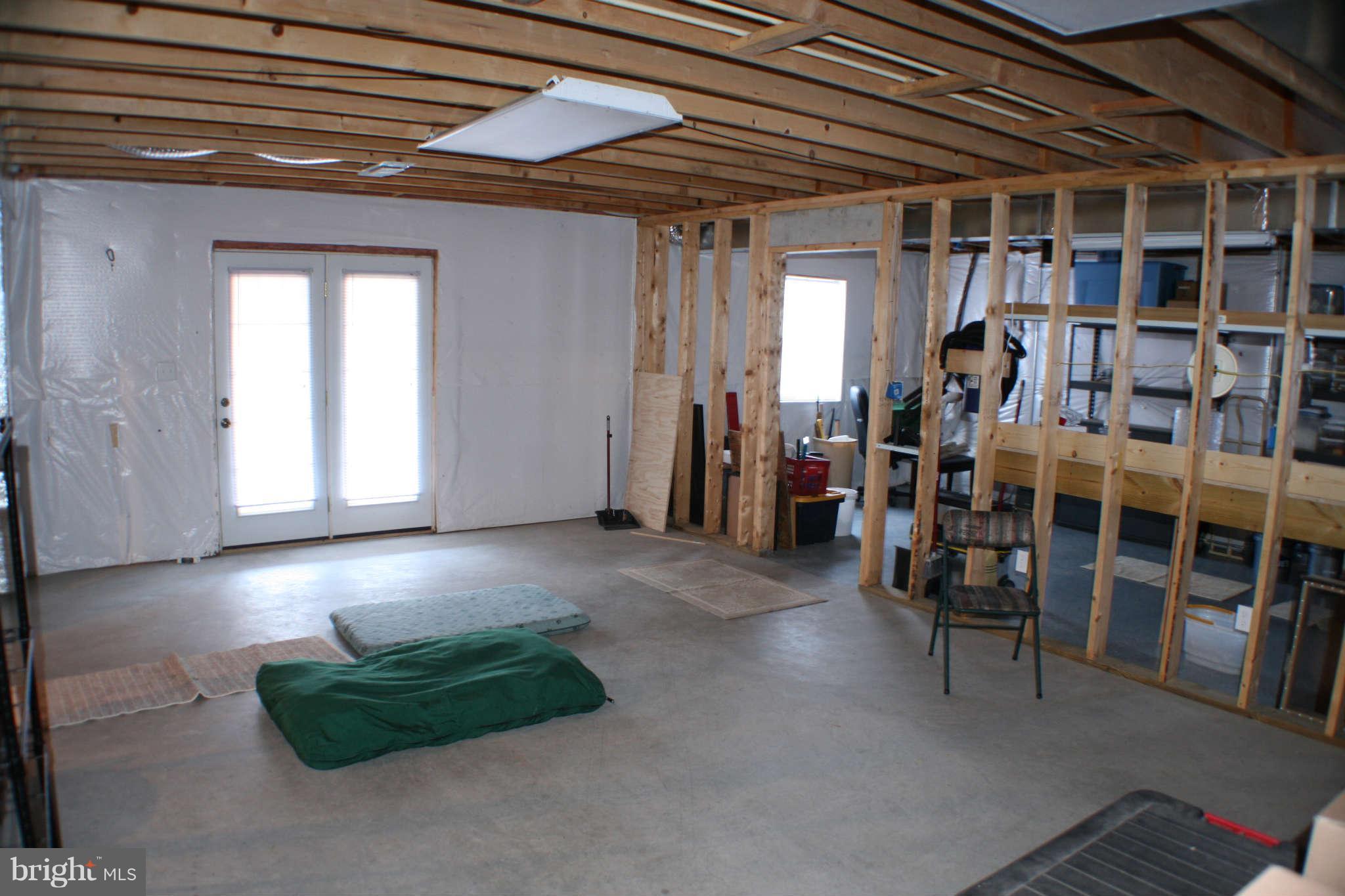 993 Whissens Ridge Road Winchester, VA 22602 - Photo 15 of 28 Interior (General)
