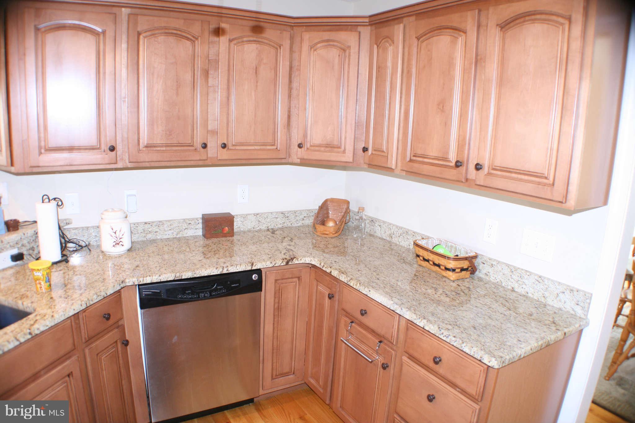993 Whissens Ridge Road Winchester, VA 22602 - Photo 17 of 28 Kitchen