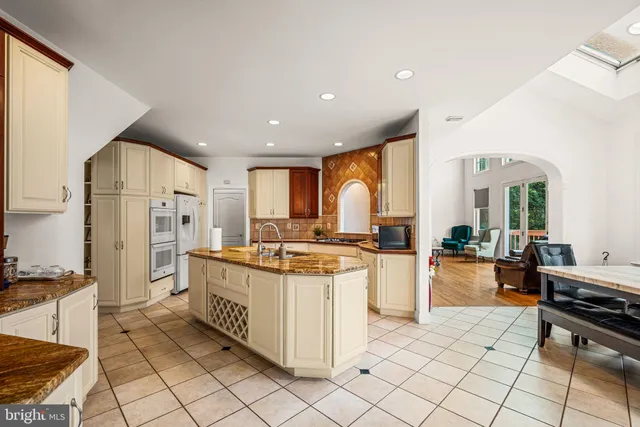 $1,550,000 | 411 Marie Drive, Wallingford, PA 19086