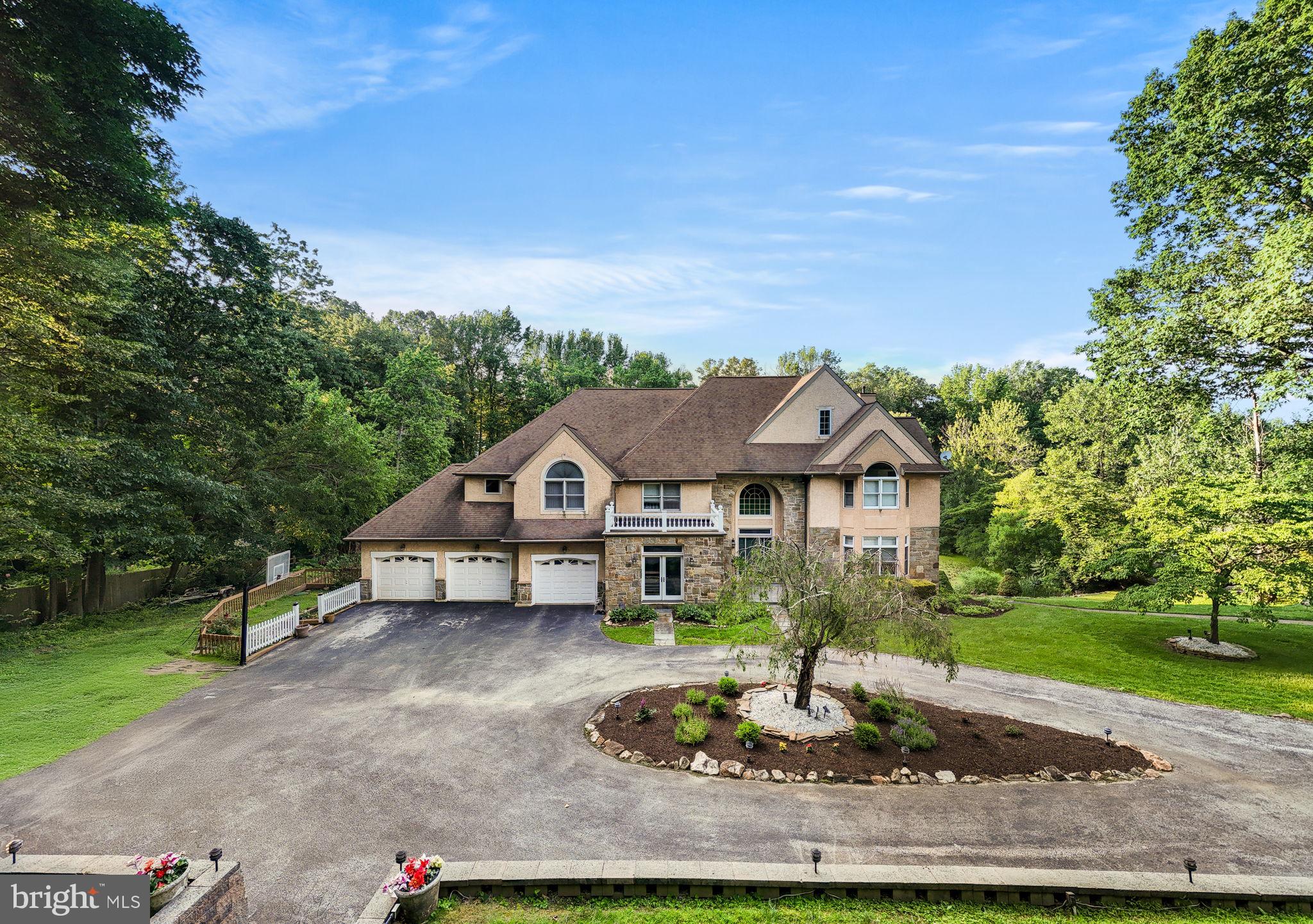 411 Marie Drive Wallingford, PA 19086 - Photo 3 of 88