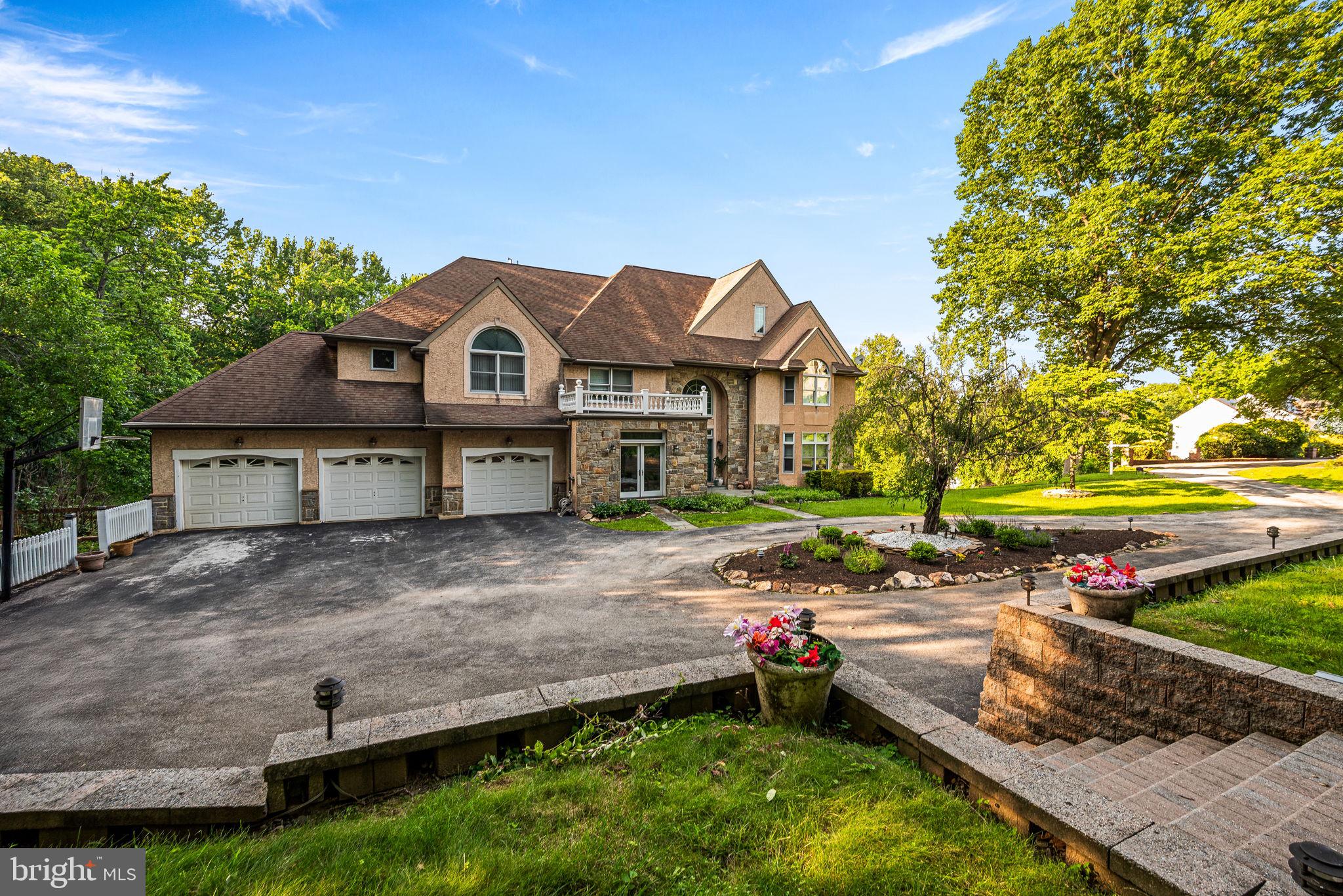 411 Marie Drive Wallingford, PA 19086 - Photo 5 of 88