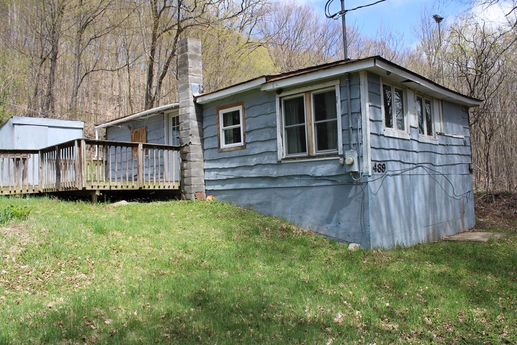 489 Ten Eyck Road Cobleskill, NY 12043 - Photo 3 of 19