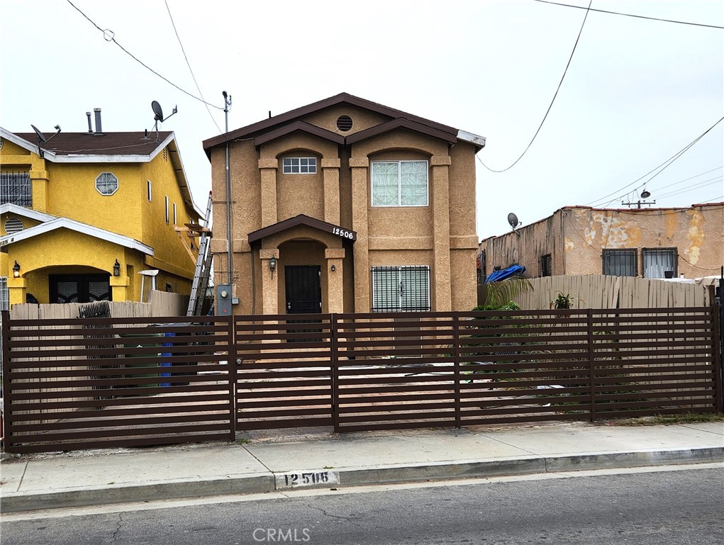 12506 South Mona Blvd