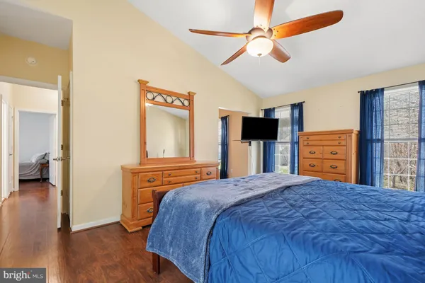 $679,900 | 13205 Oak Farm Drive, Woodbridge, VA 22192