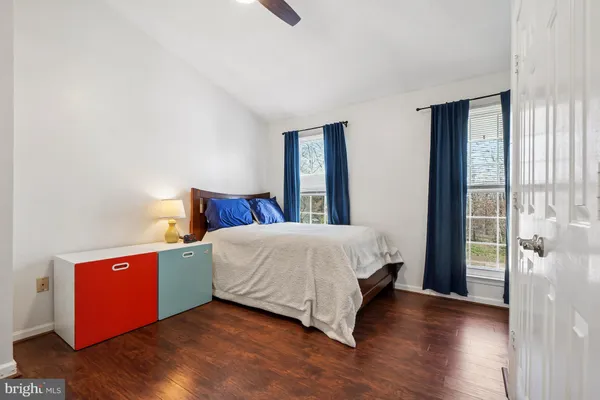 $679,900 | 13205 Oak Farm Drive, Woodbridge, VA 22192