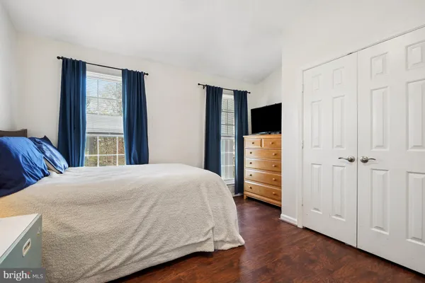 $679,900 | 13205 Oak Farm Drive, Woodbridge, VA 22192