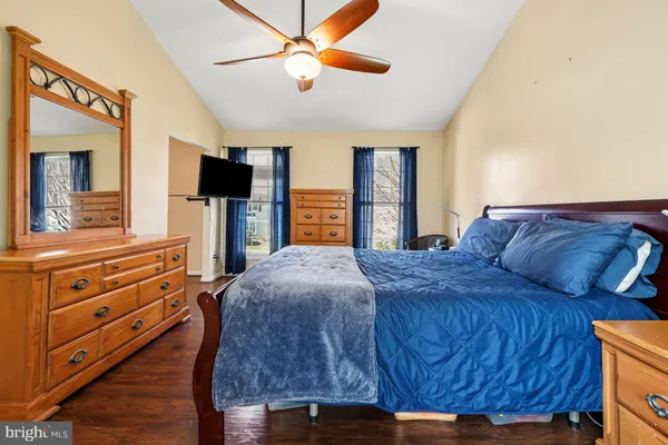 $679,900 | 13205 Oak Farm Drive, Woodbridge, VA 22192