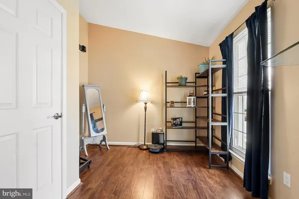 $679,900 | 13205 Oak Farm Drive, Woodbridge, VA 22192