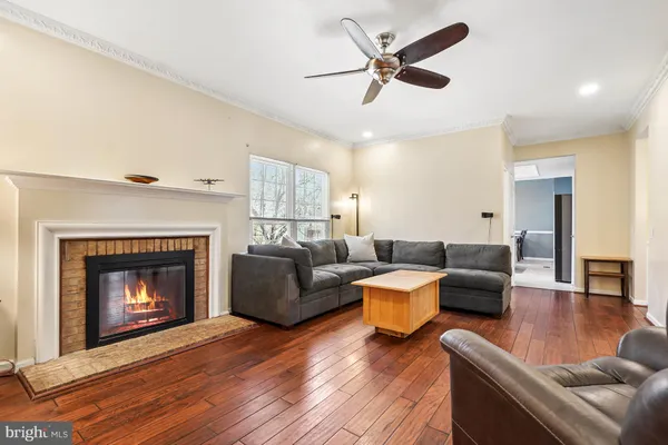 $679,900 | 13205 Oak Farm Drive, Woodbridge, VA 22192