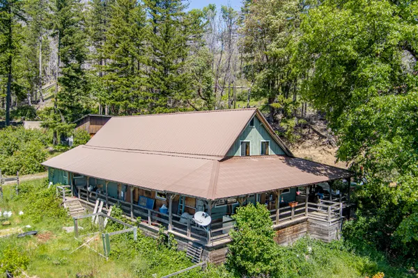 $347,500 | 673 Thunderbolt Ranch Road, Zenia, CA 95595