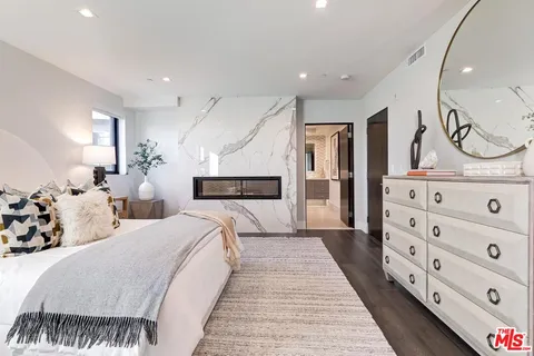 $3,395,000 | 1839 Pandora Avenue, Unit PH, Los Angeles, CA 90025