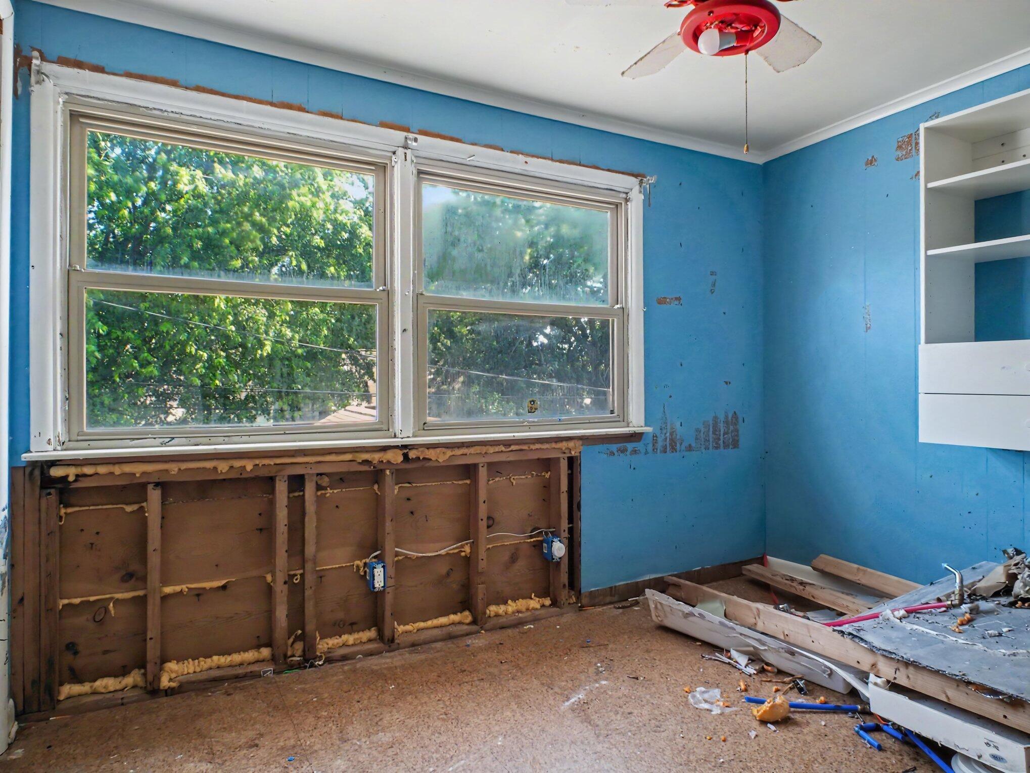 623 Clinton Street Flint, MI 48507 - Photo 15 of 17 014_file_1523