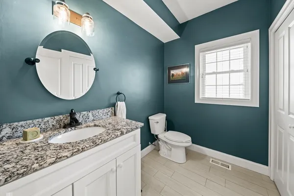 $735,000 | 697 Salisbury Street, Worcester, MA 01609