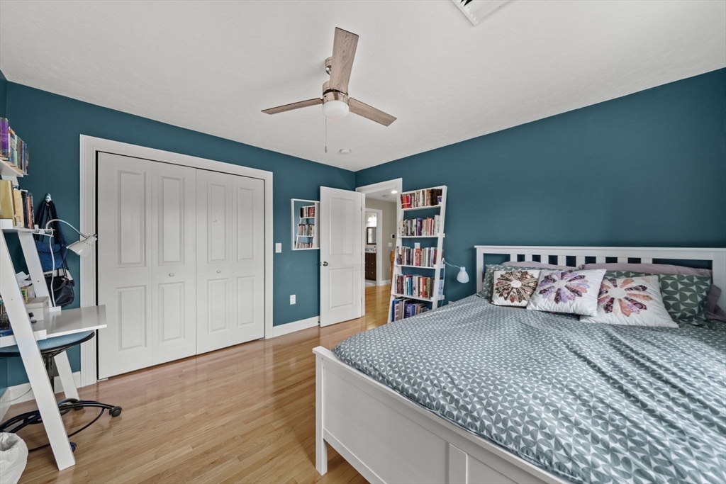 697 Salisbury Street Worcester, MA 01609 - Photo 24 of 35