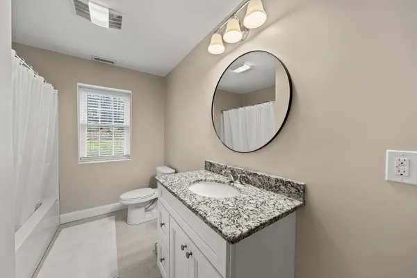 $735,000 | 697 Salisbury Street, Worcester, MA 01609