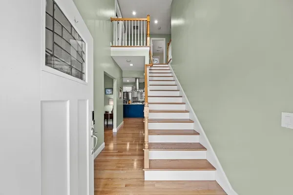 $735,000 | 697 Salisbury Street, Worcester, MA 01609