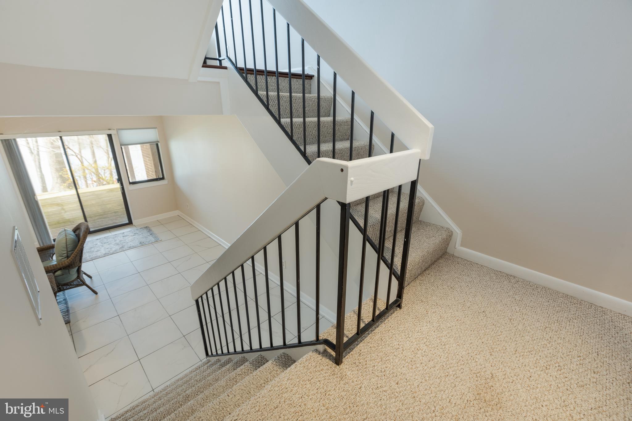 11030 Thrush Ridge Road Reston, VA 20191 - Photo 6 of 56