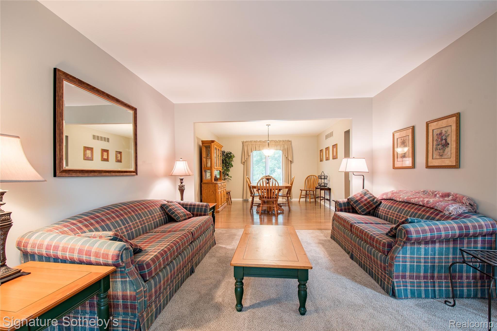 745 West Ridge Court Lake Orion, MI 48359 - Photo 8 of 44 Formal living room