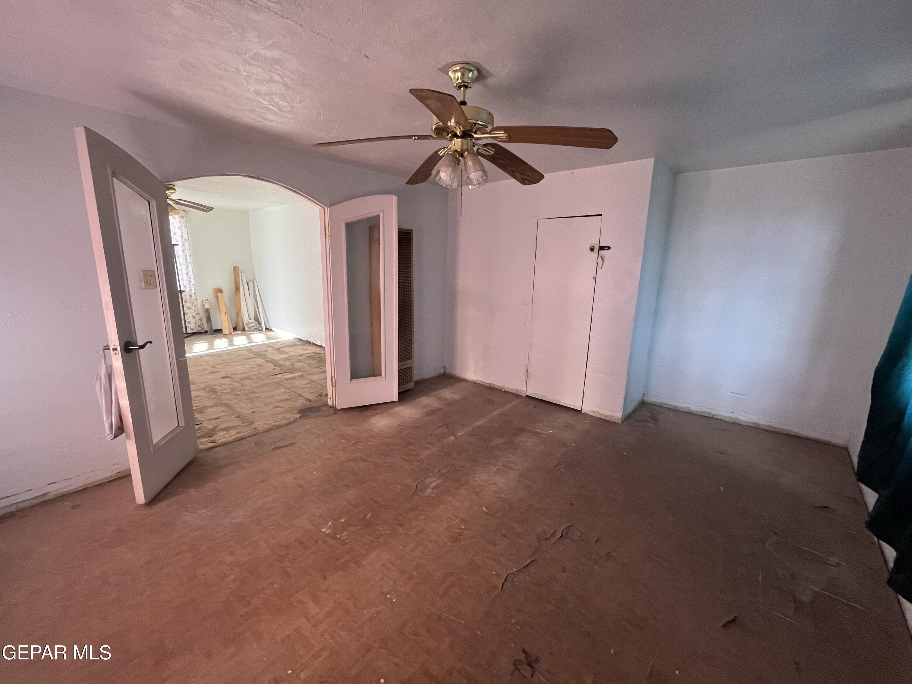 230 Locust Street El Paso, TX 79905 - Photo 12 of 26 IMG_9091