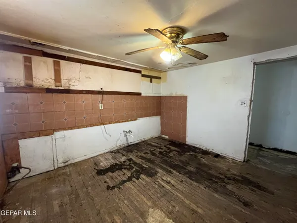 $140,000 | 230 Locust Street, El Paso, TX 79905