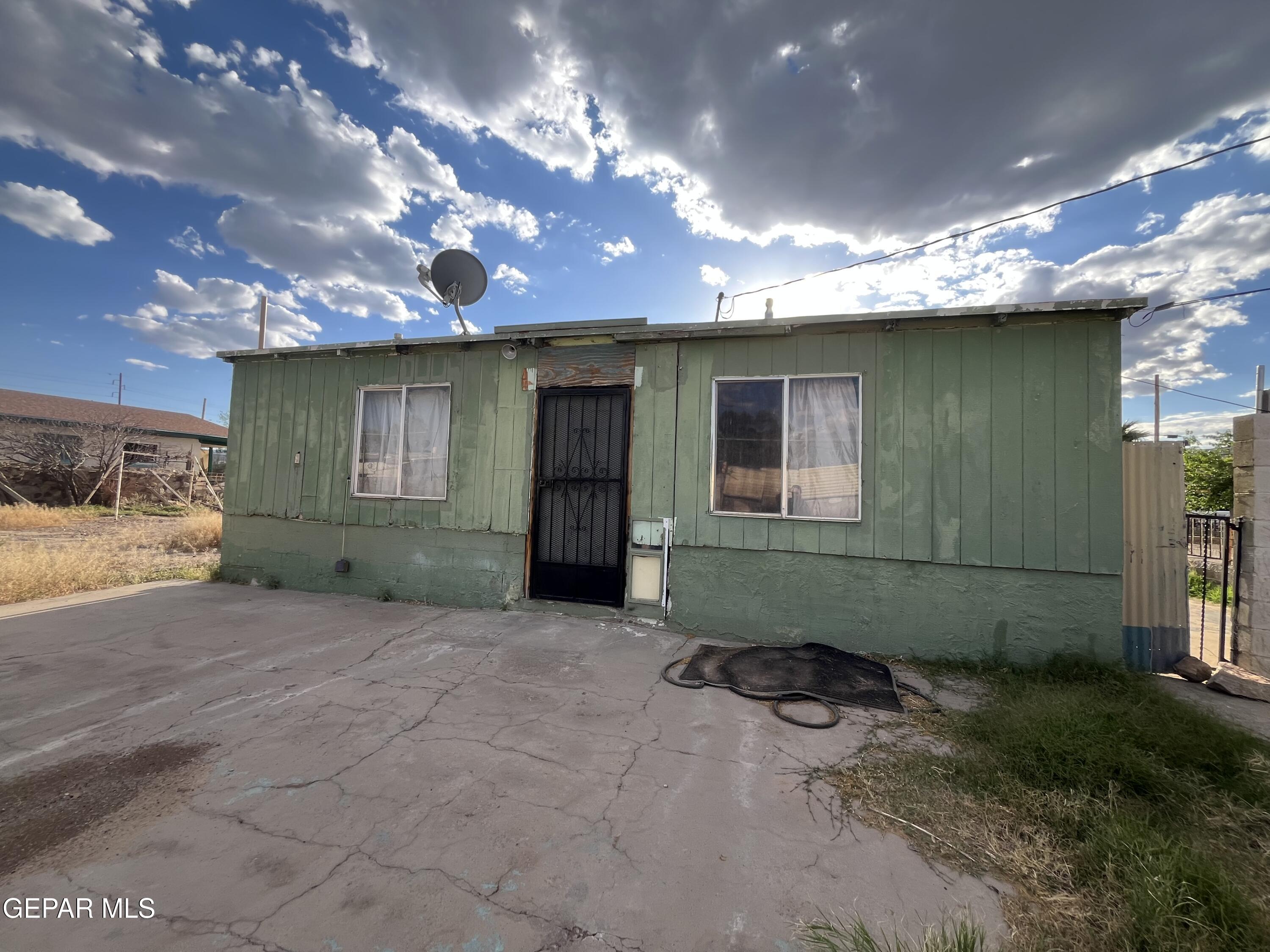 230 Locust Street El Paso, TX 79905 - Photo 21 of 26 IMG_9108