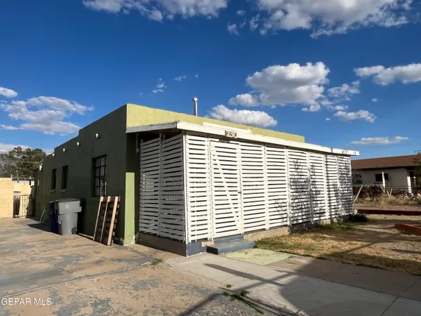 $140,000 | 230 Locust Street, El Paso, TX 79905