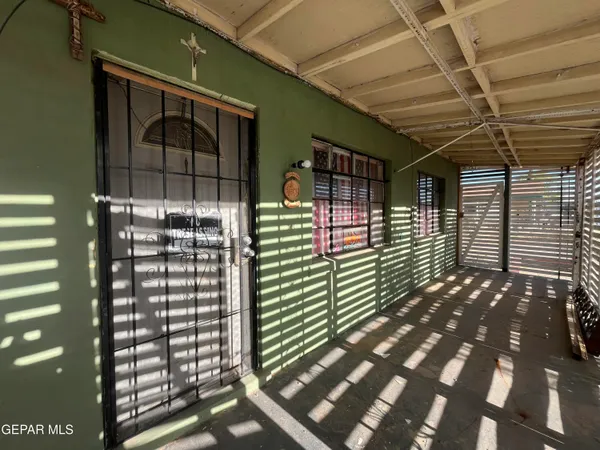 $140,000 | 230 Locust Street, El Paso, TX 79905