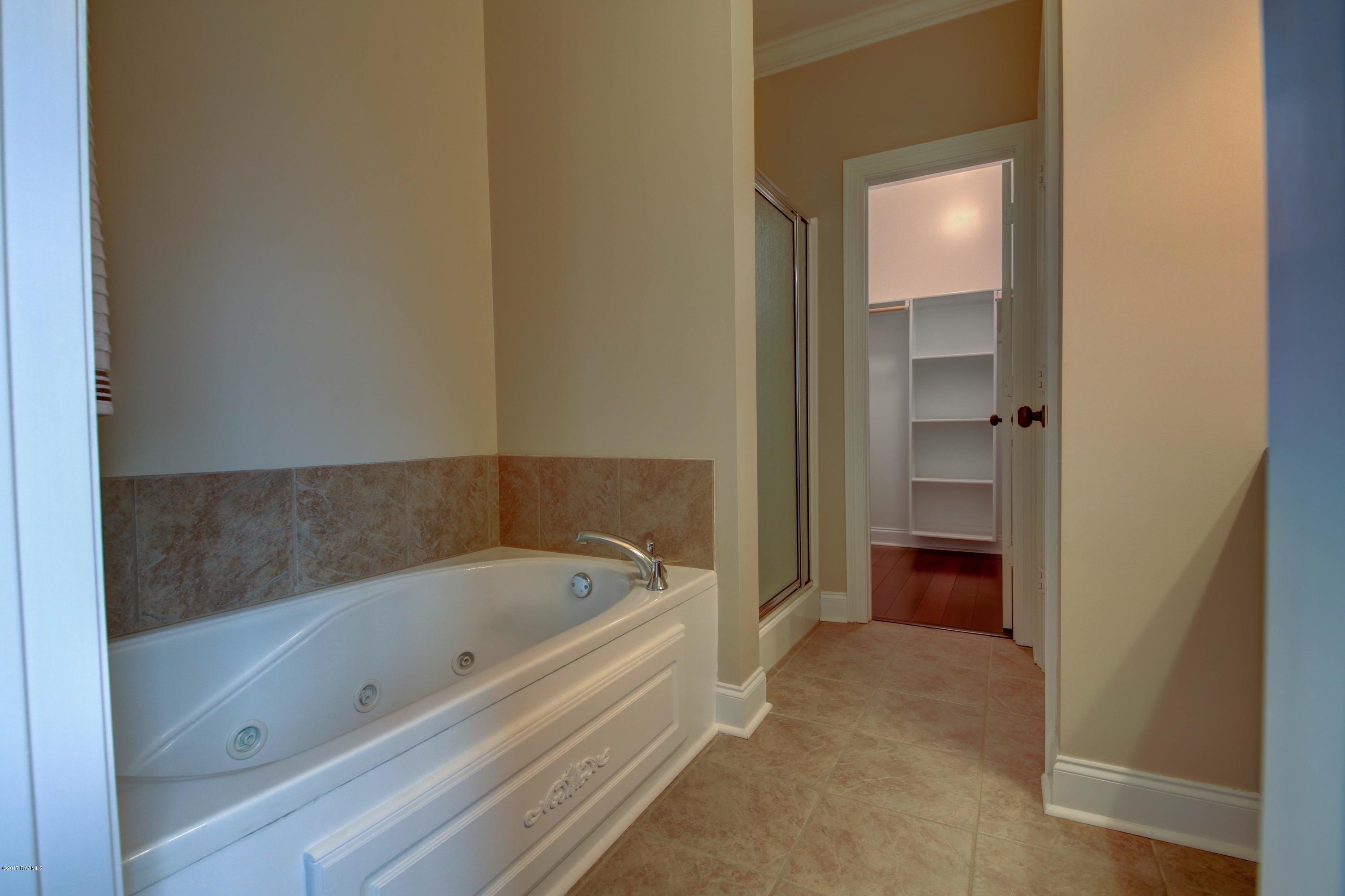 2104 Bonin Road Youngsville, LA 70592 - Photo 18 of 32 Gallery Image 18