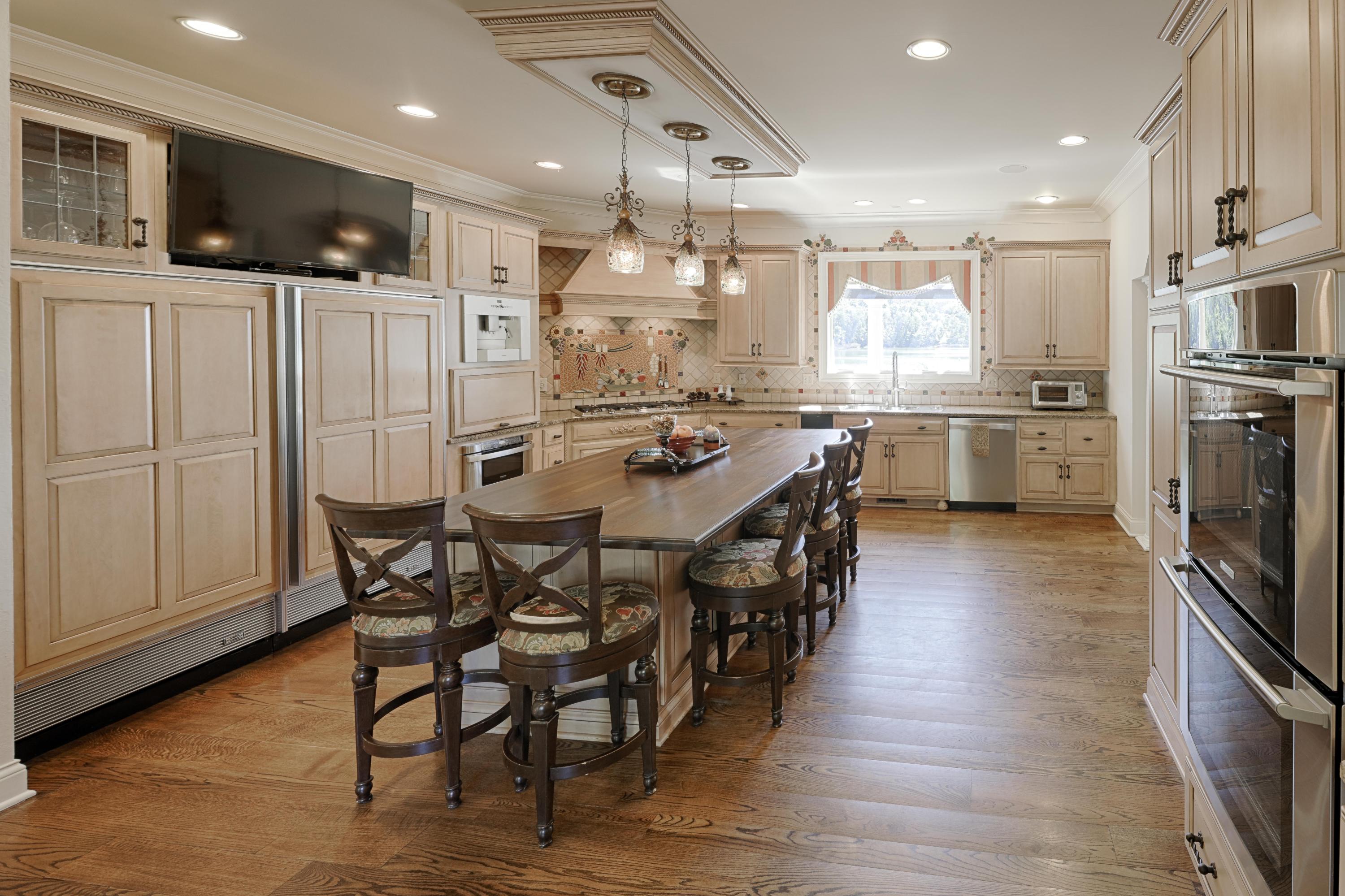 809 Emory Church Road Knoxville, TN 37922 - Photo 14 of 36 kitchen view