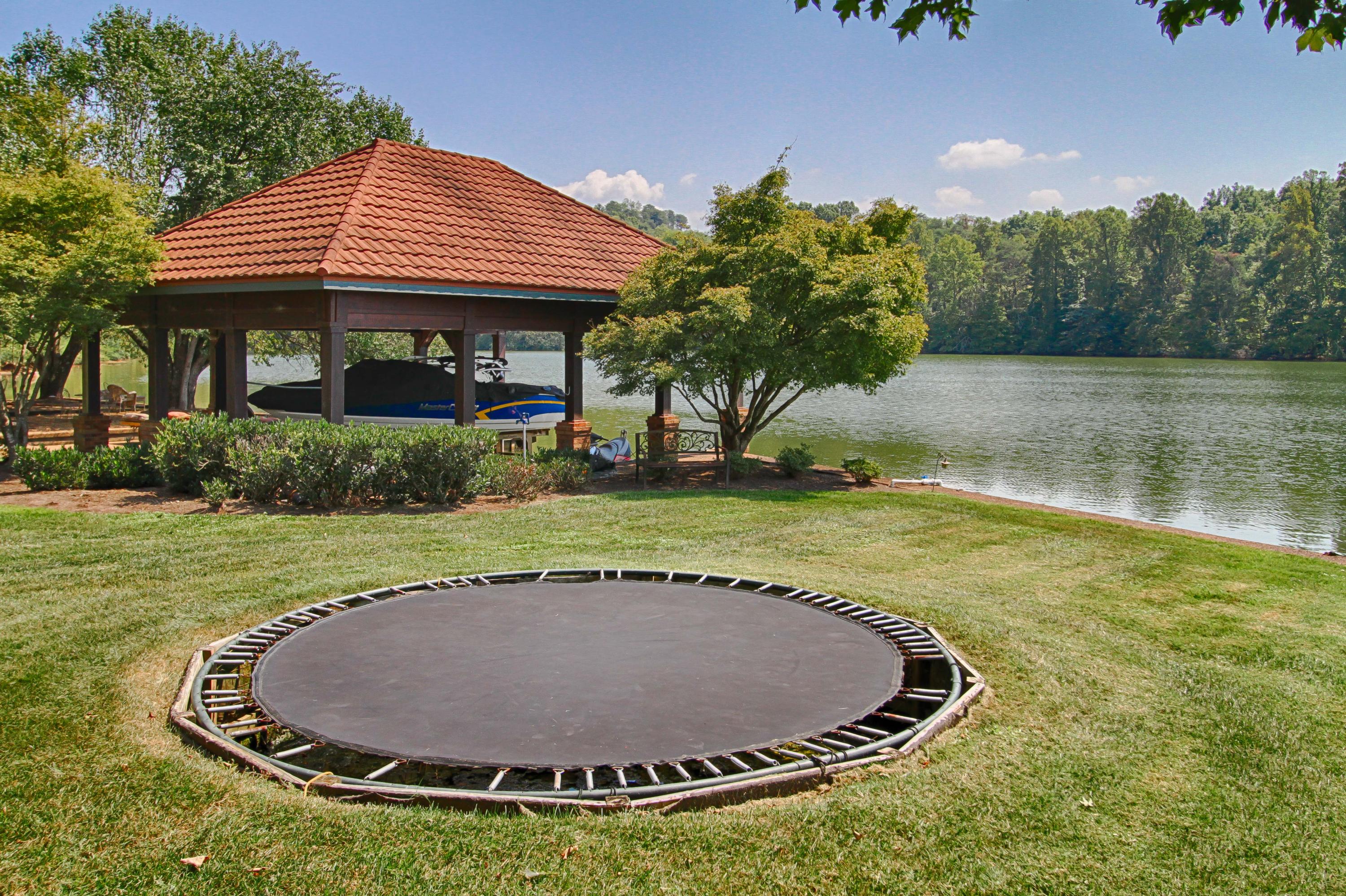 809 Emory Church Road Knoxville, TN 37922 - Photo 33 of 36 dock area
