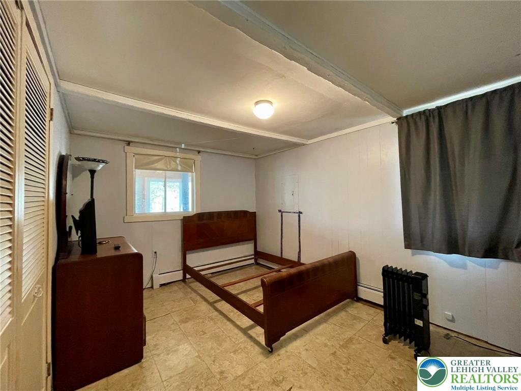 215 Outer Drive Dingmans Ferry, PA 18328 - Photo 13 of 26 Bedroom