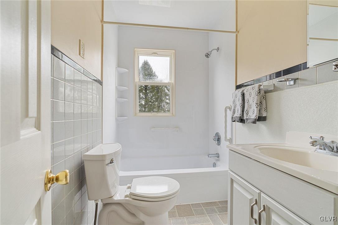 3449 Nazareth Road Easton, PA 18045 - Photo 25 of 33 Gallery Image 25