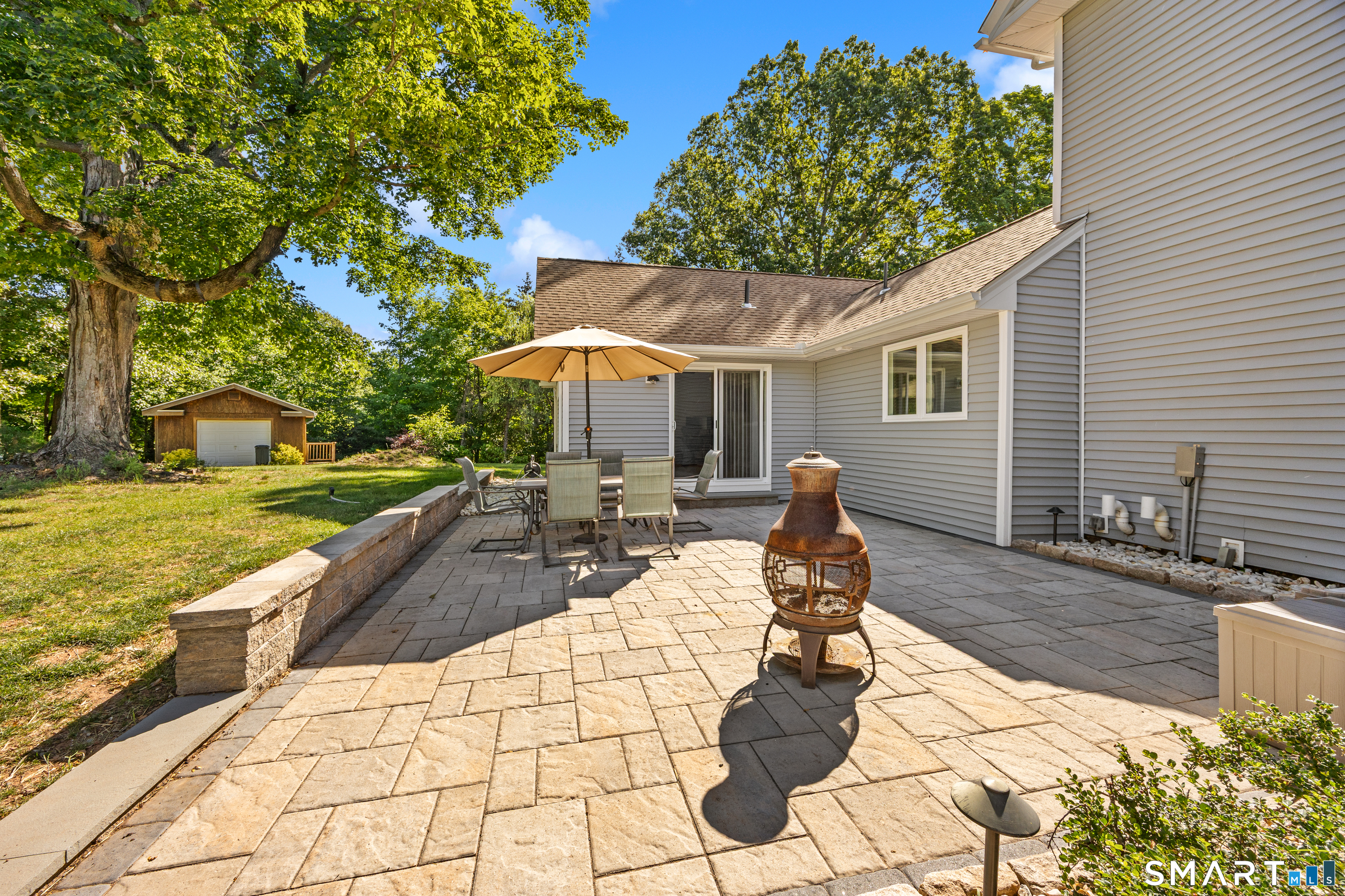 340 Middletown Avenue North Haven, CT 06473 - Photo 29 of 39