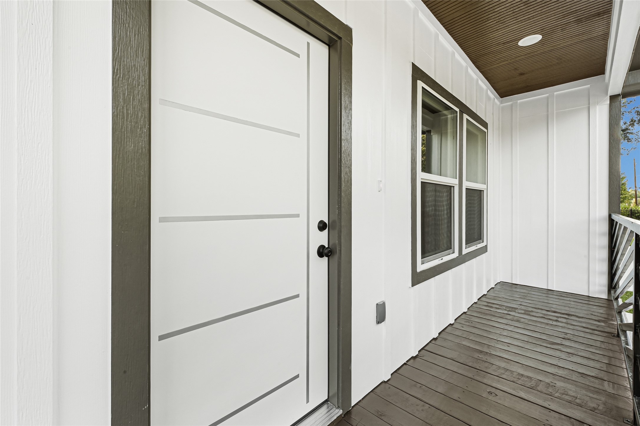 5930 Boness Road, Unit A & B Houston, TX 77396 - Photo 5 of 43 Front Porch