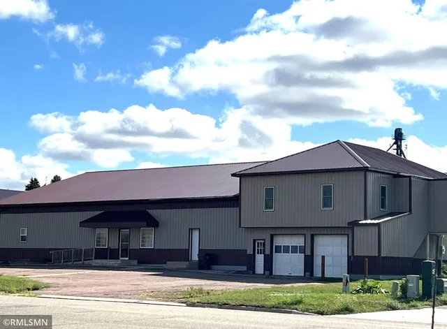 $249,000 | 103 East Pearl Street, Adrian, MN 56110