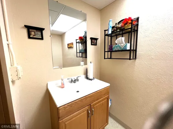 $249,000 | 103 East Pearl Street, Adrian, MN 56110