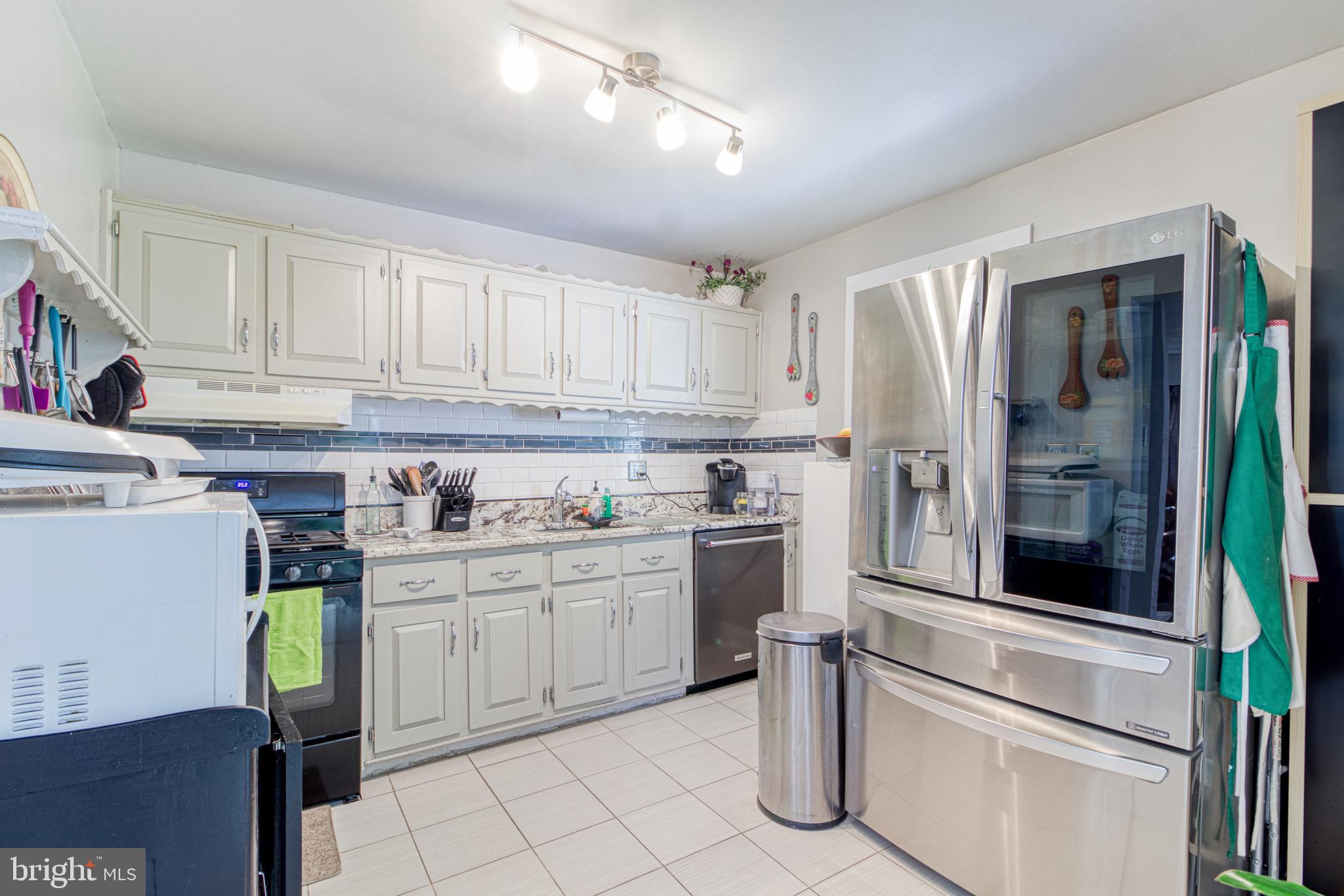 7736 Emerson Road Hyattsville, MD 20784 - Photo 10 of 23 Gallery Image 10