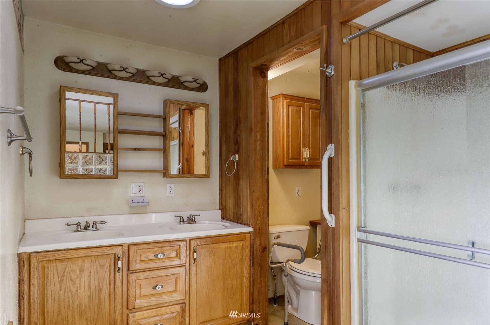 24091 Stottlemeyer Road Northeast Poulsbo, WA 98370 - Photo 32 of 40 Gallery Image 32