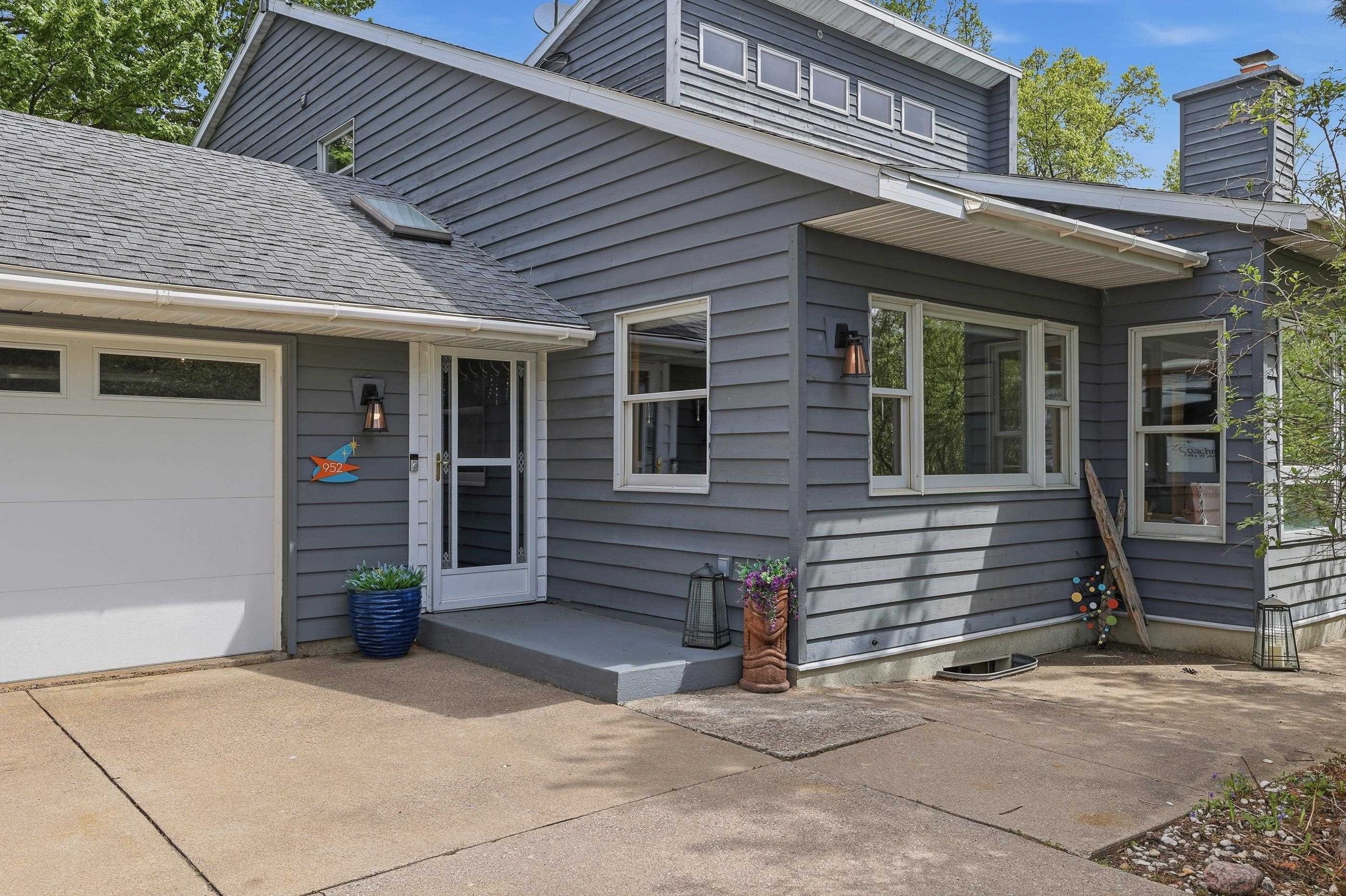 952 West River Road Mosinee, WI 54455 - Photo 2 of 60