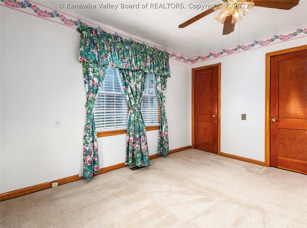 5257 Doc Bailey Road Charleston, WV 25313 - Photo 12 of 22 Bedroom