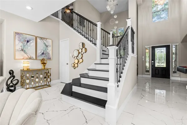 a view of entryway