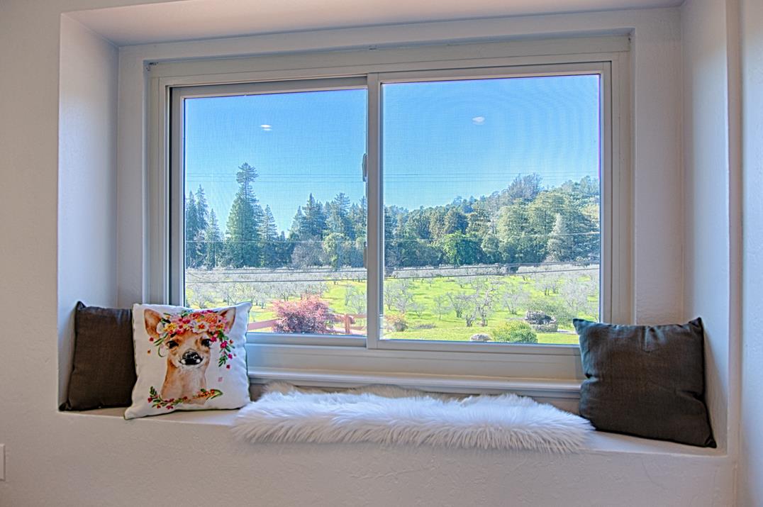2775 Valencia Road Aptos, CA 95003 - Photo 12 of 24 Gallery Image 12