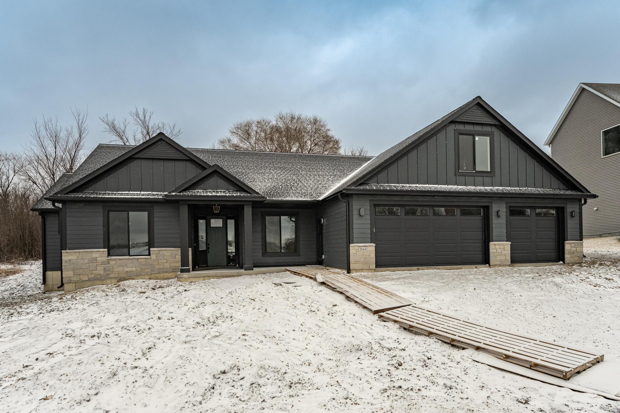 2844 Pinewood Ridge Drive Southeast Rochester, MN 55904 - Photo 1 of 32