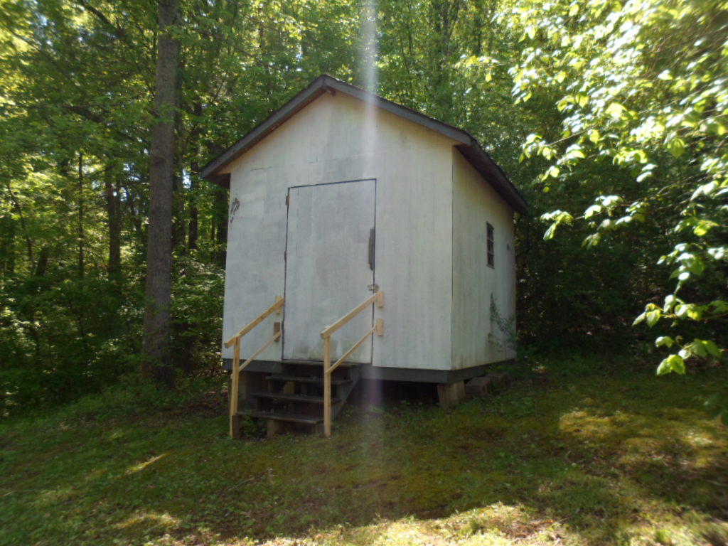 2409 Goins Road Louisville, TN 37777 - Photo 23 of 24 19 shed