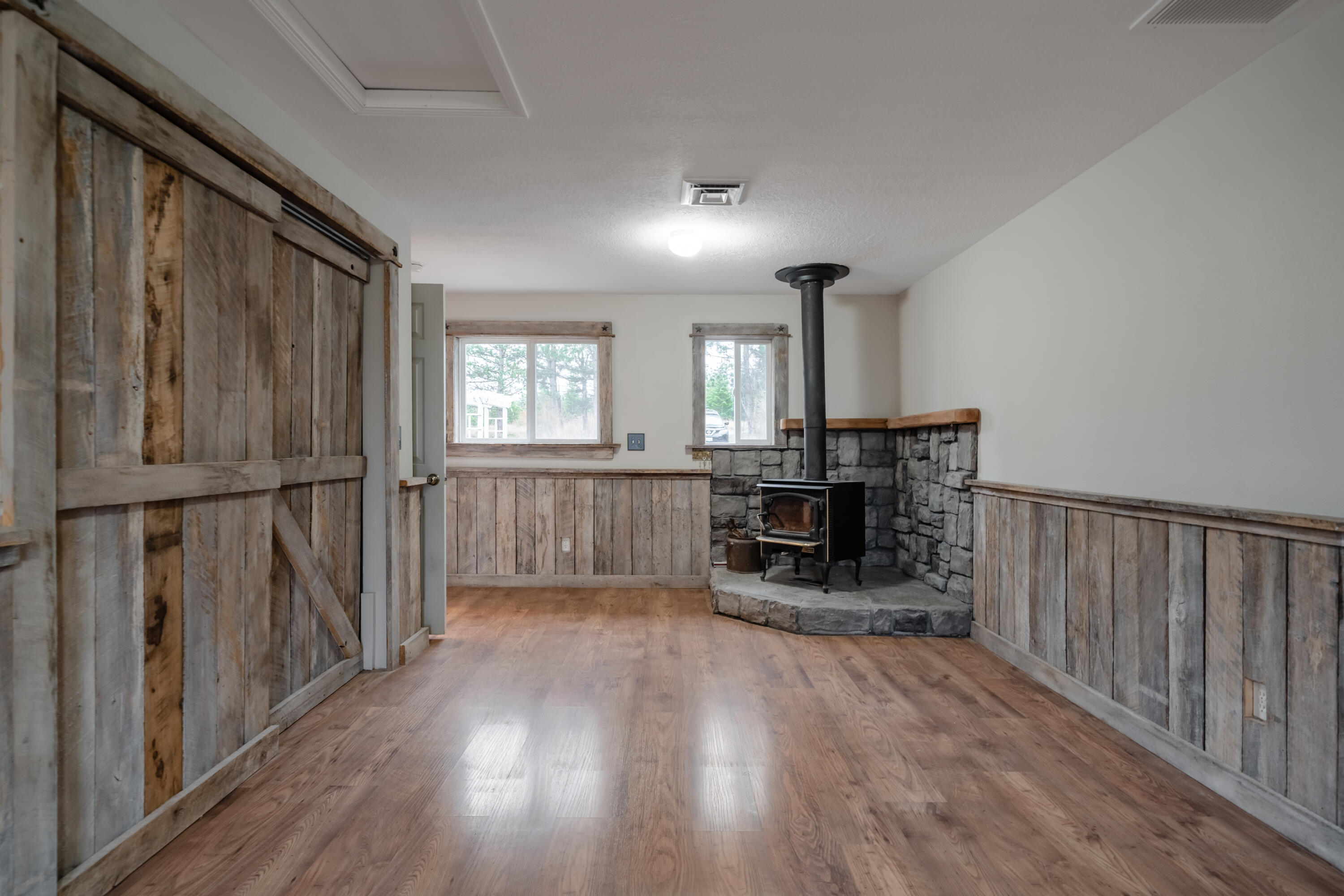 3361 Seminole Road Northeast Silverton, OR 97381 - Photo 28 of 42 3361-Seminole-Rd-NE-29